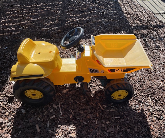 Digger - Cat Truck 